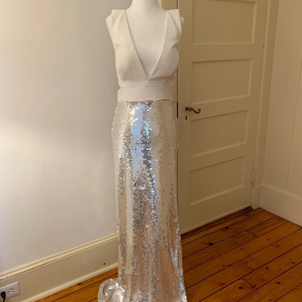 Aidan Mattox Sequin Plunging Column Gown